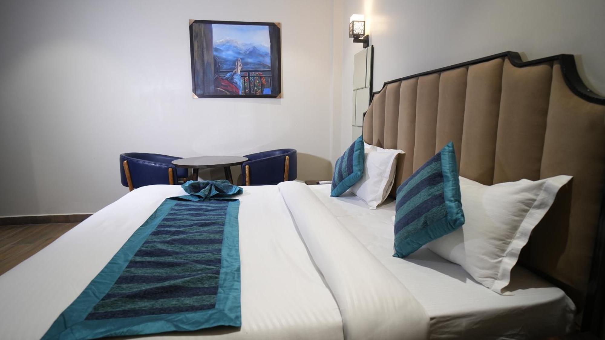 Hotel Lords Valley Rishīkesh Extérieur photo