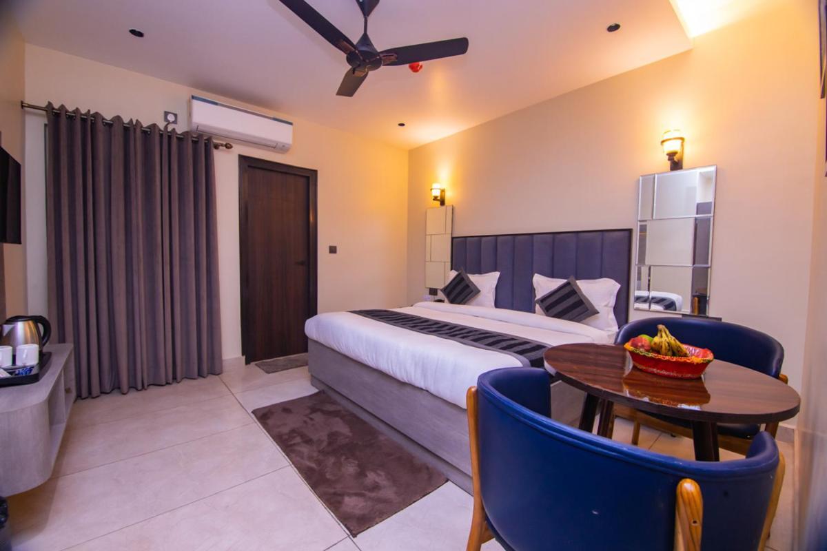 Hotel Lords Valley Rishīkesh Extérieur photo