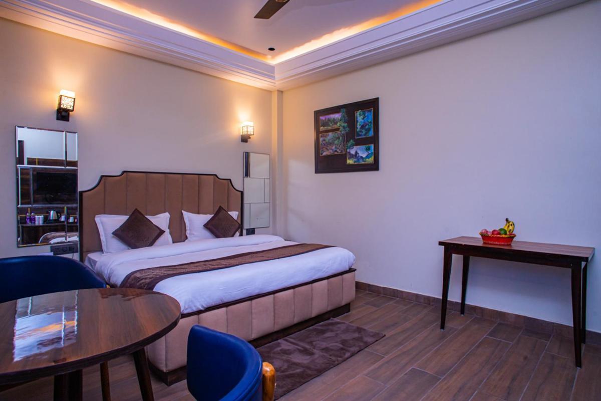 Hotel Lords Valley Rishīkesh Extérieur photo