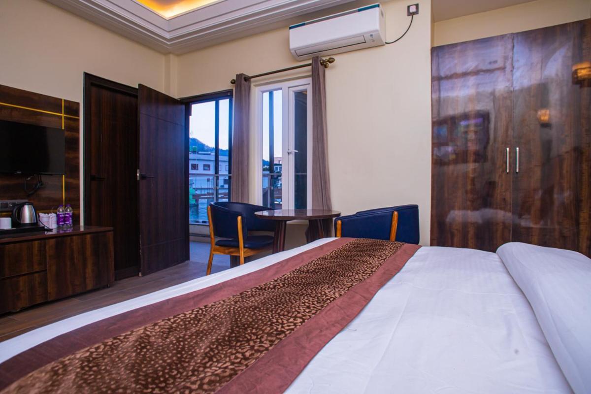 Hotel Lords Valley Rishīkesh Extérieur photo