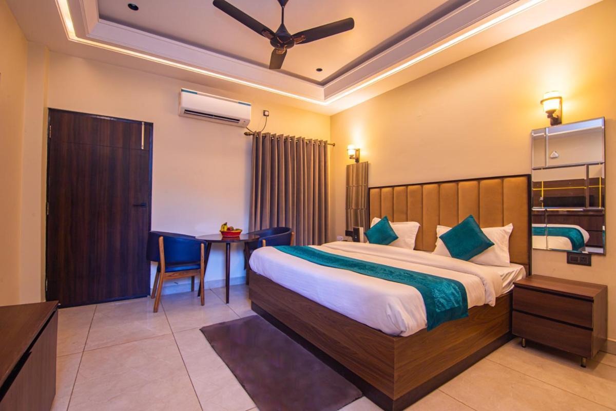 Hotel Lords Valley Rishīkesh Extérieur photo