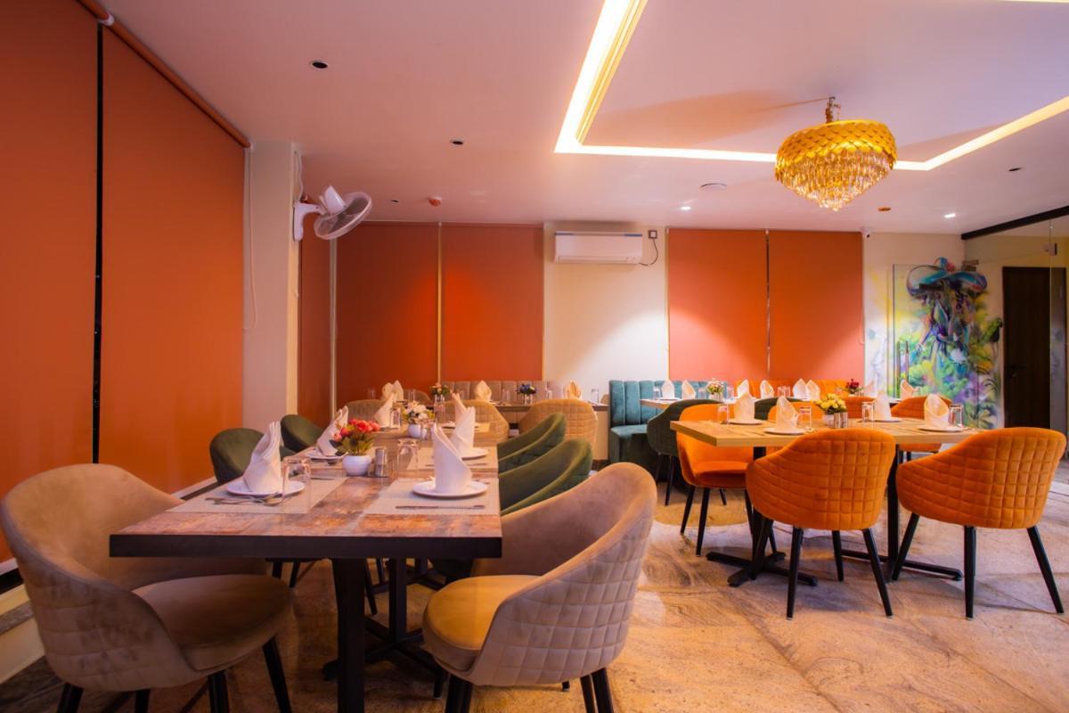 Hotel Lords Valley Rishīkesh Extérieur photo